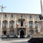 Catania – Meno indennità e auto blu, per dare il buon esempio