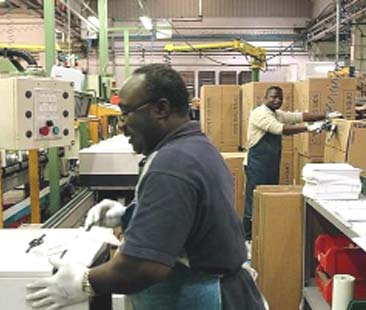 Stranieri, Sicilia maglia nera per inserimento lavorativo Stranieri, Sicilia maglia nera per inserimento lavorativo