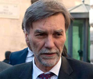 Regione siciliana in letargo, arrivano i rottamatori Regione siciliana in letargo, arrivano i rottamatori