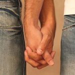 Omofobia, un problema radicato che non riguarda solo l’Isola