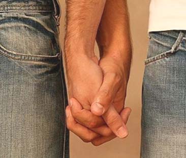 Omofobia, un problema radicato che non riguarda solo l’Isola