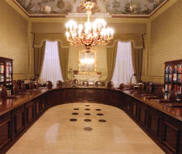 Regione siciliana, le spese pazze non finiscono mai