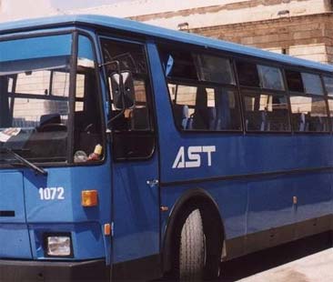 Trasporto siciliano in un vicolo cieco Trasporto siciliano in un vicolo cieco