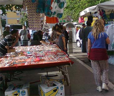 Catania – Commercio: abusivi e falsificatori creano danni per 17 mld di euro l’anno