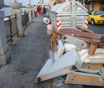 Messina – Rifiuti: un servizio da 42 mln di euro da coprire per intero con la Tares Messina – Rifiuti: un servizio da 42 mln di euro da coprire per intero con la Tares