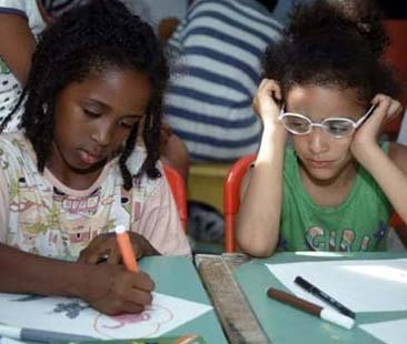 Stranieri tra i banchi di scuola: Sicilia indietro con solo il 2,8%