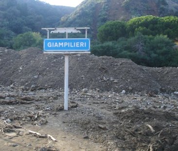 Messina – Frane e alluvioni, si gioca ancora con sicurezza e salute della gente