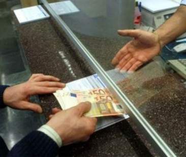 A ottobre ancora prestiti in calo per imprese e famiglie italiane