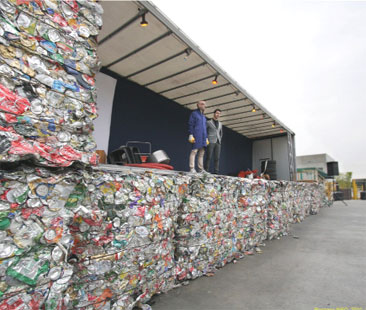 Macchine per separare gli scarti: la Sicilia dice no e si tiene i precari improduttivi