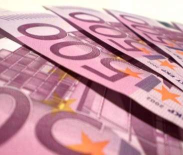 Aumenta l’imposta di bollo sulle somme vincolate nel conto deposito