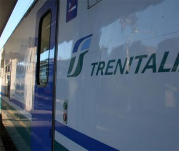 Disavventure di una pendolare Roma-Catania, il viaggio in treno che nessuno vorrebbe fare