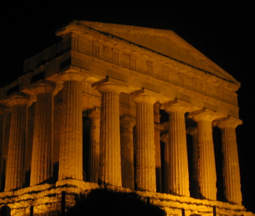 Direttiva shock dei Beni culturali: musei e siti archeologici chiusi nei festivi Direttiva shock dei Beni culturali: musei e siti archeologici chiusi nei festivi