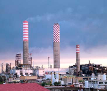 Il petrolio abbevera la Sicilia