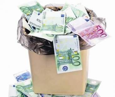 Ars, quando una Louis Vuitton è una spesa politica Ars, quando una Louis Vuitton è una spesa politica