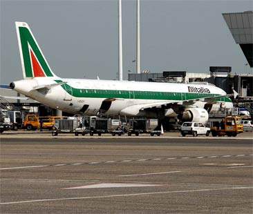 Aerei e diritti dei passeggeri, passi avanti per regolamenti più chiari