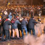 Ucraina tra due fuochi. Mosca lancia ultimatum