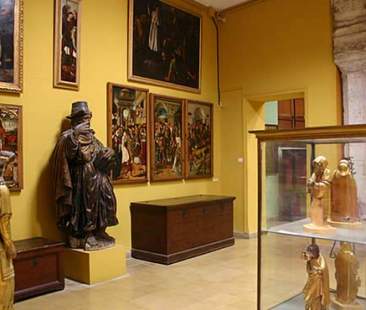 Libri, quotidiani, internet, teatro e musei ecco gli eterni sconosciuti in Sicilia