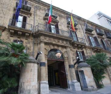 Giunta Crocetta approva manovra bis da 300 mln di euro Giunta Crocetta approva manovra bis da 300 mln di euro