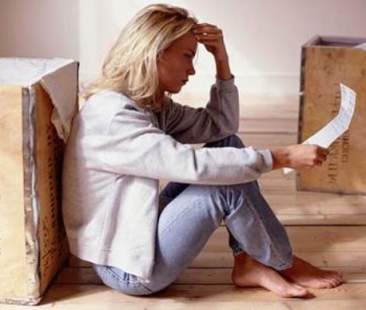 Bolletta del telefono troppo salata? Ecco come fare reclamo Bolletta del telefono troppo salata? Ecco come fare reclamo