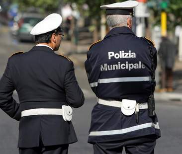 Agrigento – Vigili urbani: controlli a tappeto