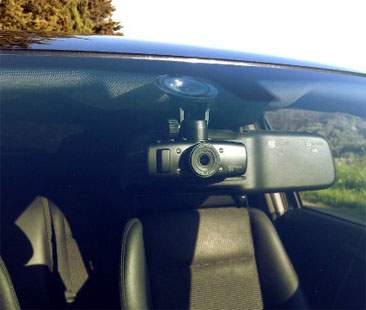 Telecamera e gps su autoveicoli per prevenire truffe e incidenti Telecamera e gps su autoveicoli per prevenire truffe e incidenti