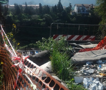 Palermo – Ponte Corleone ancora pericoloso. Da troppi mesi versa nel degrado