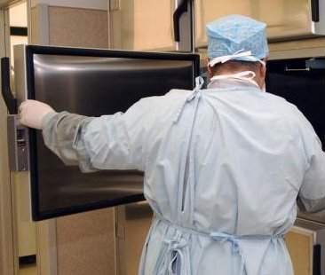 Malasanità, diagnosticato tumore inesistente: danno da 600 euro al giorno