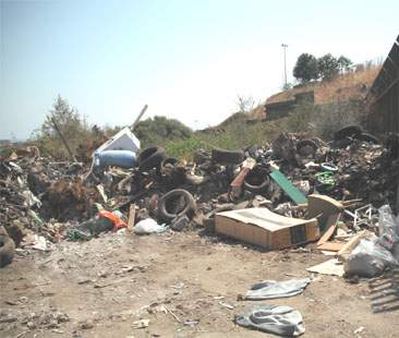 Rifiuti e polemiche, Catanzaro chiede 1,6 milioni di risarcimento all’assessore Marino