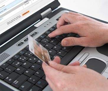 Acquisto di automobili online, la truffa corre sul filo della Rete