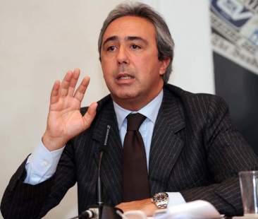 Bufera su Fiumefreddo, Raciti (Pd) lo vuole fuori dalla Giunta