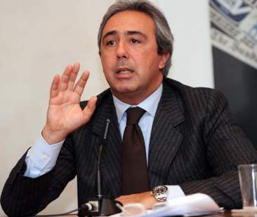 Fiumefreddo rinuncia all’incarico di assessore alla Cultura