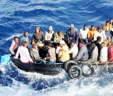 Immigrati-schiavi: piaga dilagante in Sicilia, Campania e Puglia