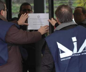 Beni confiscati: 2 mld di euro in naftalina