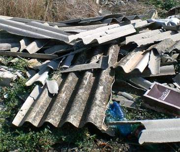 Amianto, nell’Isola 20 mln per sostenerne la rimozione e altri 10 per la trasformazione