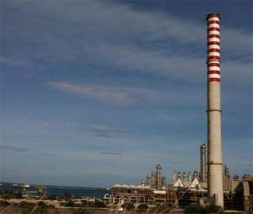 Tumori e inquinamento, senza bonifiche la strage continua