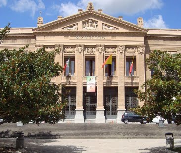 Messina – “Precarietà e assoluta sciatteria” nella gestione dei conti comunali