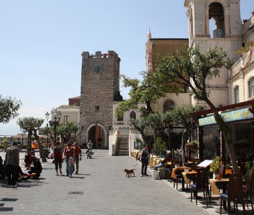 Messina – Ombre sul turismo a Taormina: è sempre più “stagionalizzato” Messina – Ombre sul turismo a Taormina: è sempre più “stagionalizzato”