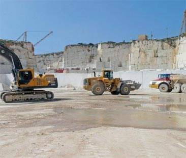 Cave, la Regione scontenta tutti