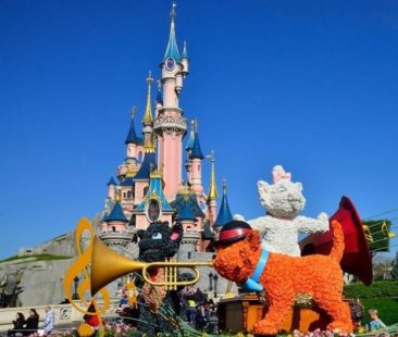 La burocrazia è più forte dei supereroi? I retroscena sul vertice Disney-Regione