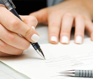 Contratto con guida esclusiva. Occhio alle clausole assicurative