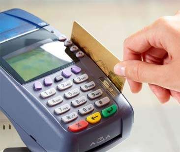 Obbligo di accettare pagamenti con pos ma liberi di usare contanti