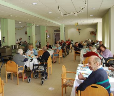 Catania – Casa di riposo senza autorizzazioni con otto anziani in gravi condizioni