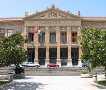 Messina – Accorinti e la manovra correttiva: molte promesse e pochi numeri