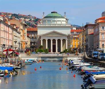 Trieste, crogiolo di popoli tra mare e montagna