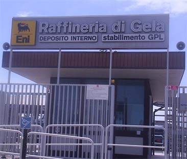 Eni conferma al Mise: a Gela bio-raffineria e deposito costiero