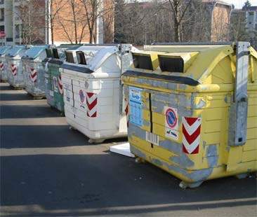 Catania – Rifiuti, “Rivoluzionare il sistema”. Ma finora un anno non è bastato