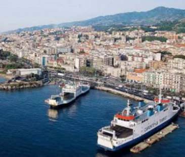 Messina – Il traffico pesante a Tremestieri e la città libera dai Tir Messina – Il traffico pesante a Tremestieri e la città libera dai Tir