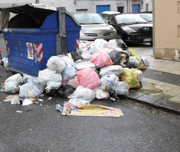 Messina – Sono in arrivo mezzi e cassonetti ma ora le discariche preoccupano