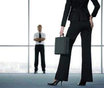 Donne lontane dai cda delle società