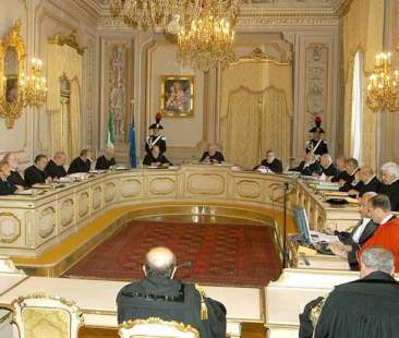 Parlamento paralizzato dall’elezione dei giudici